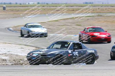 media/May-01-2022-CalClub SCCA (Sun) [[03a481c204]]/Group 5/Race (Offramp)/